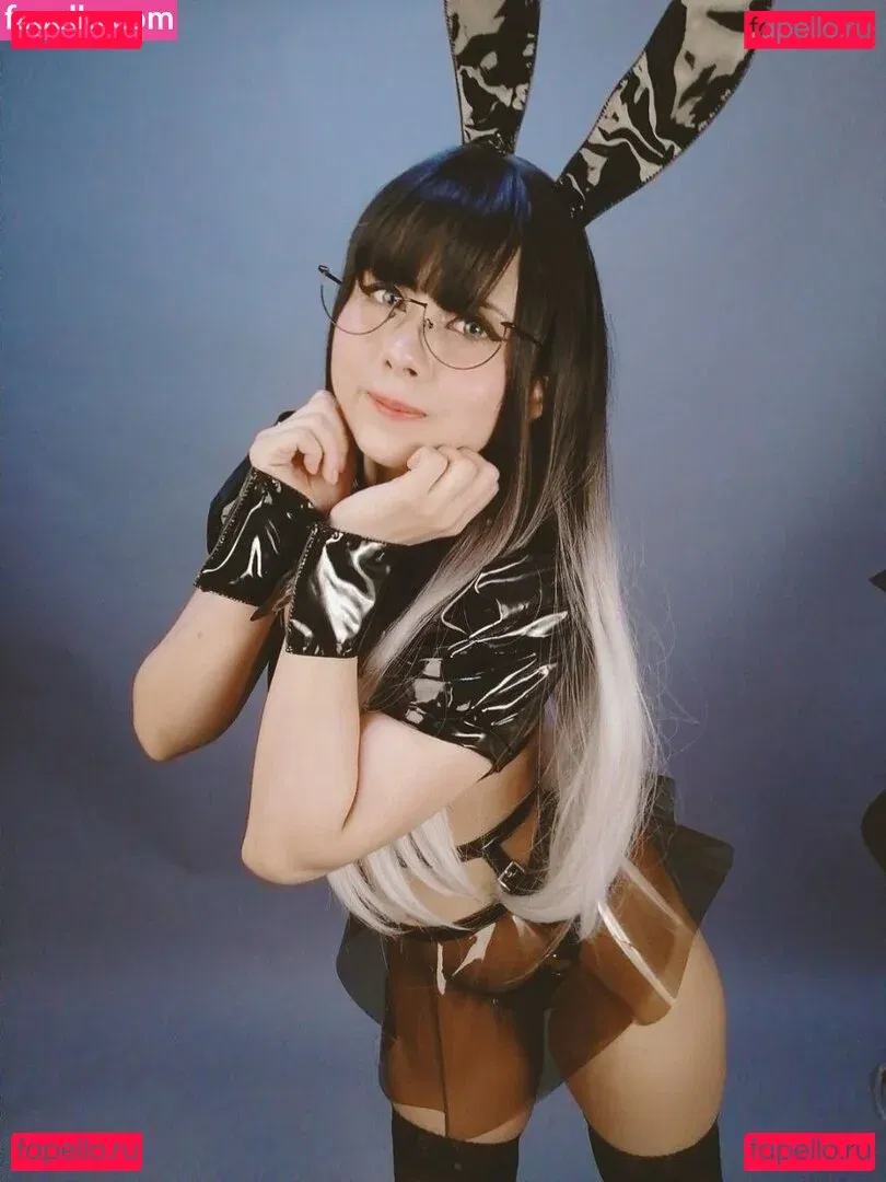 whiterabbit.exe Onlyfans Photo Gallery 