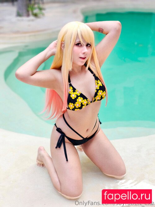 whiterabbit.exe Onlyfans Photo Gallery 