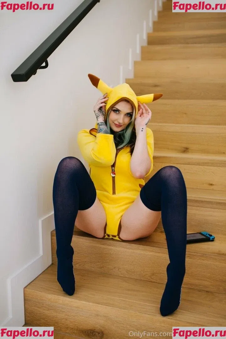 akiramaisuicide Onlyfans Photo Gallery 