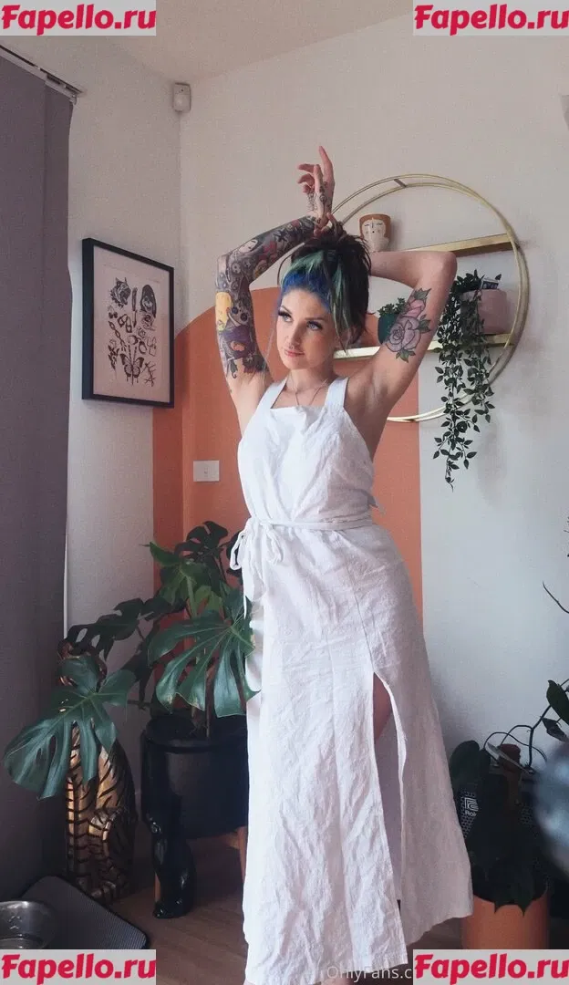 akiramaisuicide Onlyfans Photo Gallery 