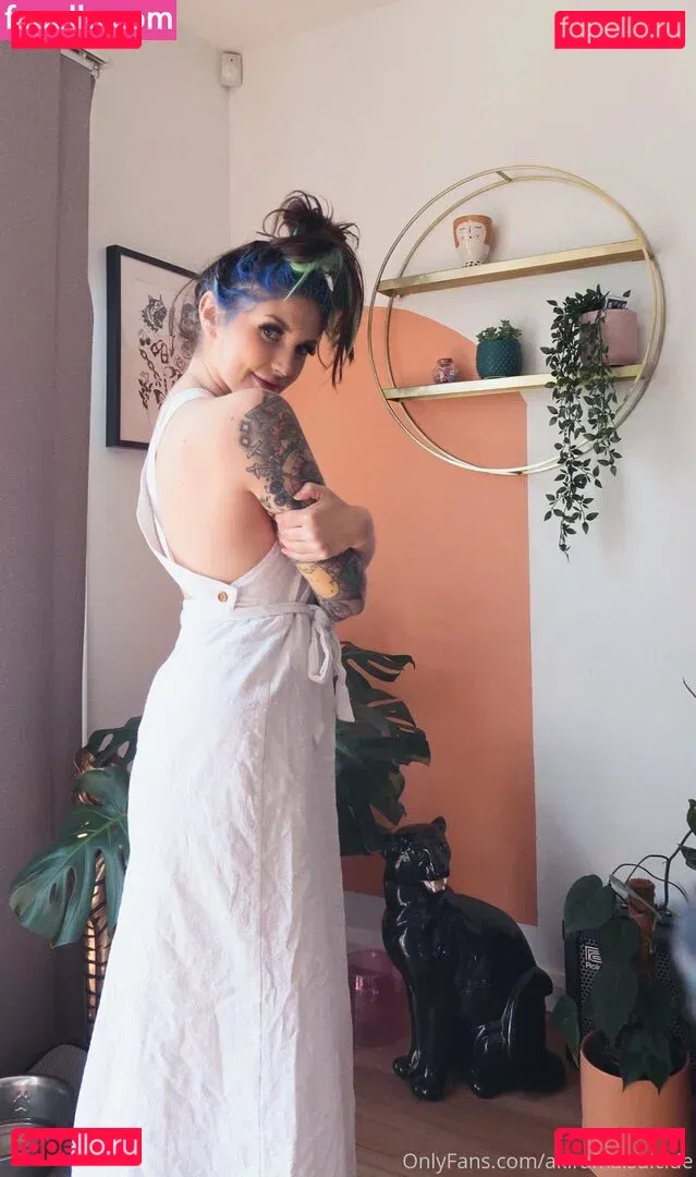 akiramaisuicide Onlyfans Photo Gallery 