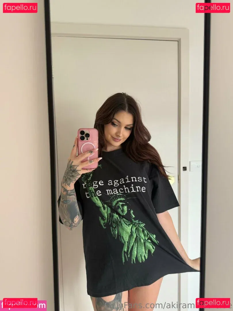 akiramaisuicide Onlyfans Photo Gallery 