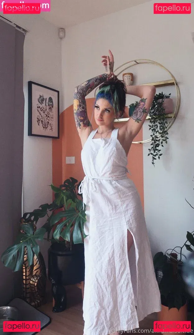 akiramaisuicide Onlyfans Photo Gallery 