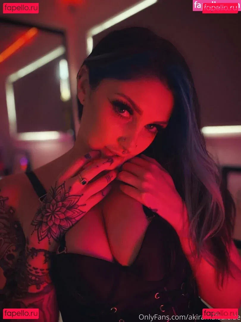 akiramaisuicide Onlyfans Photo Gallery 