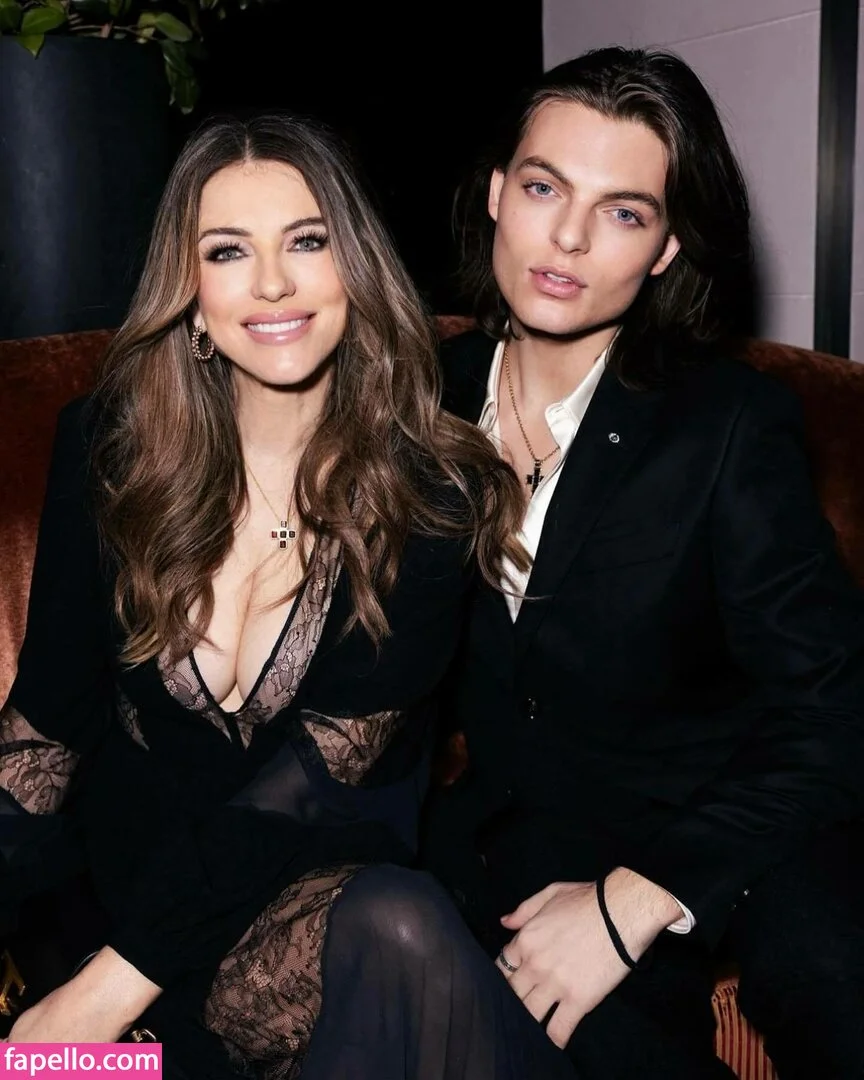 Elizabeth Hurley Onlyfans Photo Gallery 