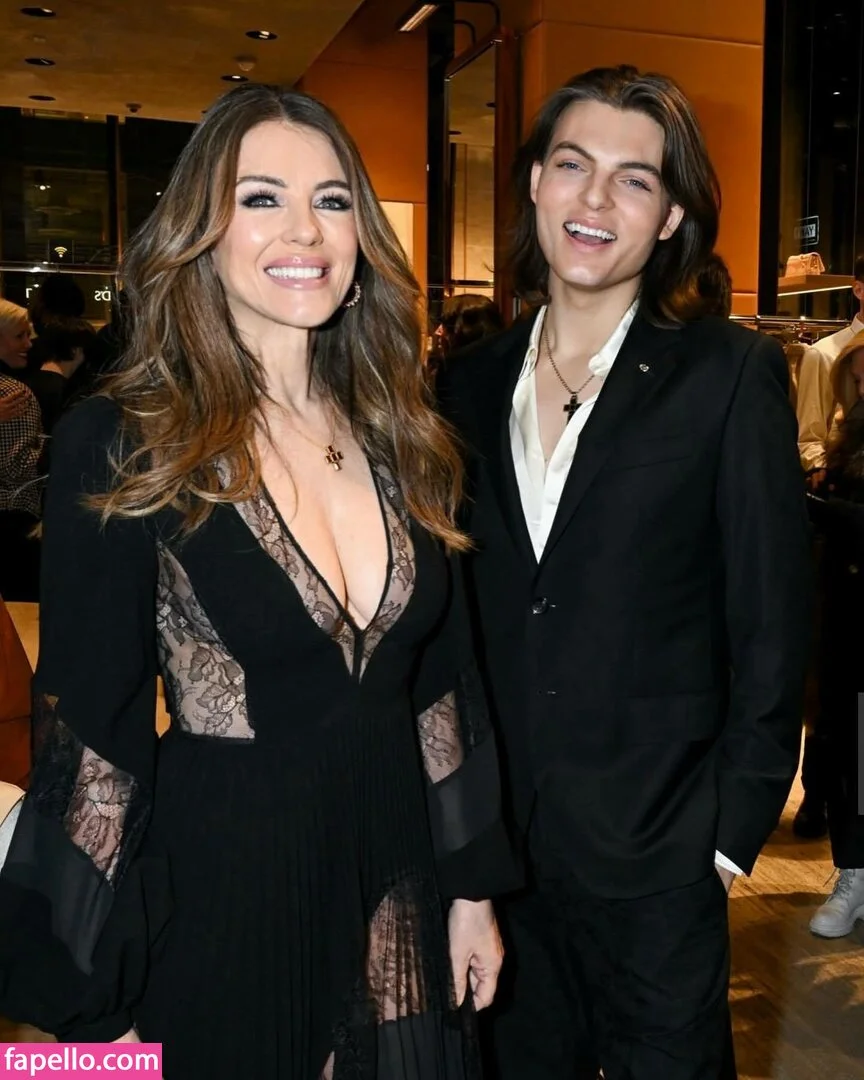 Elizabeth Hurley Onlyfans Photo Gallery 