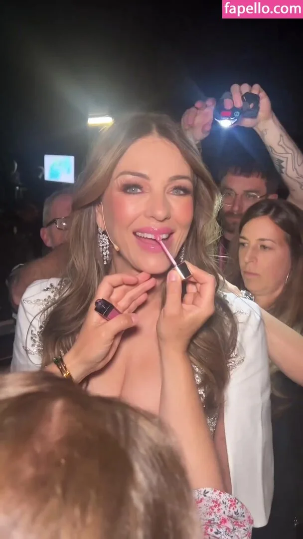 Elizabeth Hurley Onlyfans Photo Gallery 