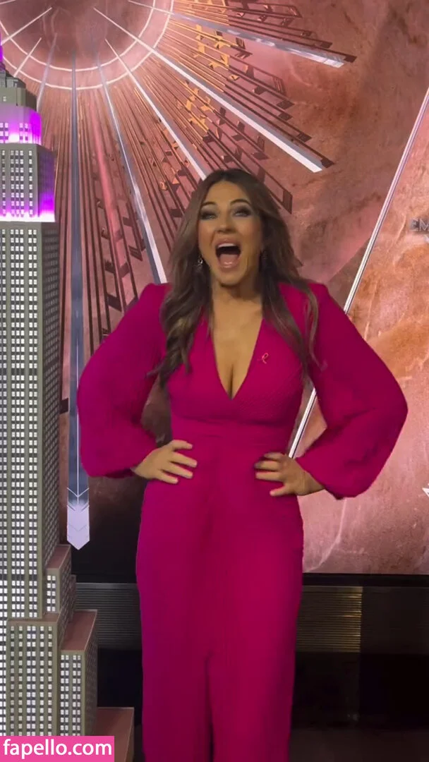 Elizabeth Hurley Onlyfans Photo Gallery 