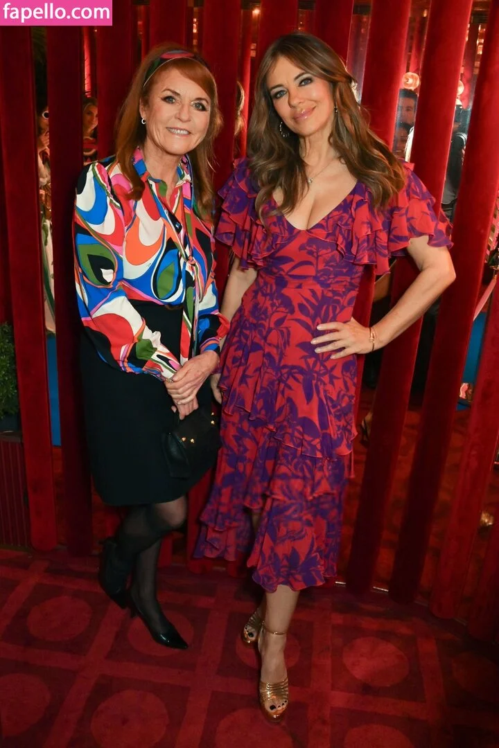 Elizabeth Hurley Onlyfans Photo Gallery 