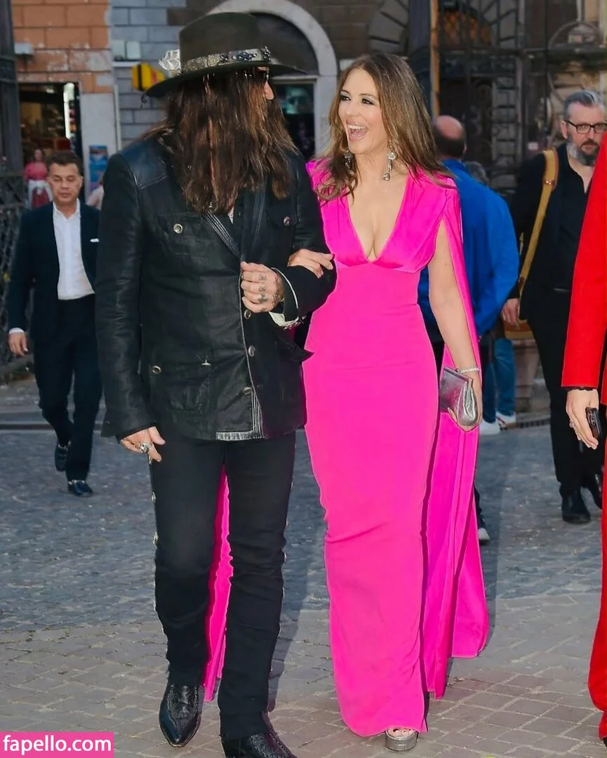 Elizabeth Hurley Onlyfans Photo Gallery 