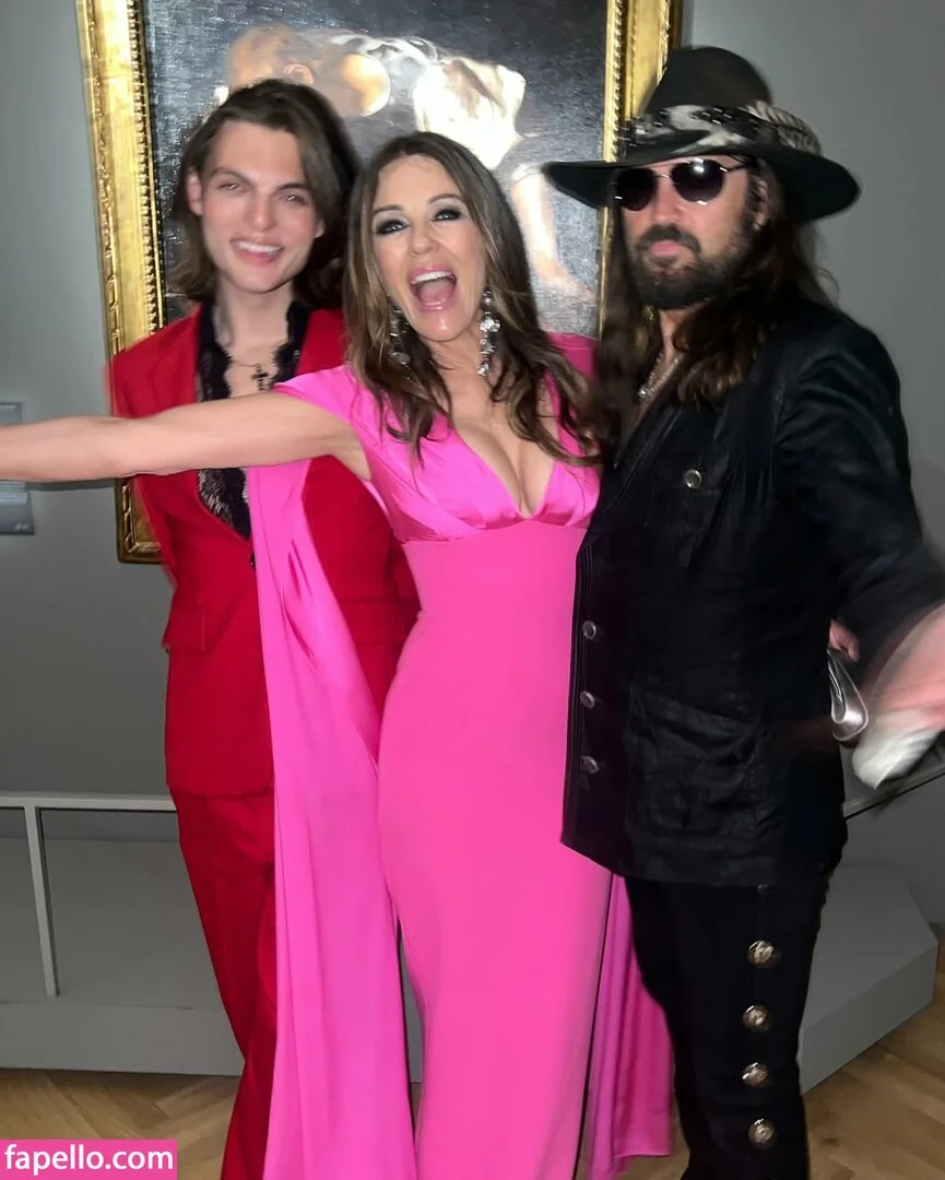 Elizabeth Hurley Onlyfans Photo Gallery 