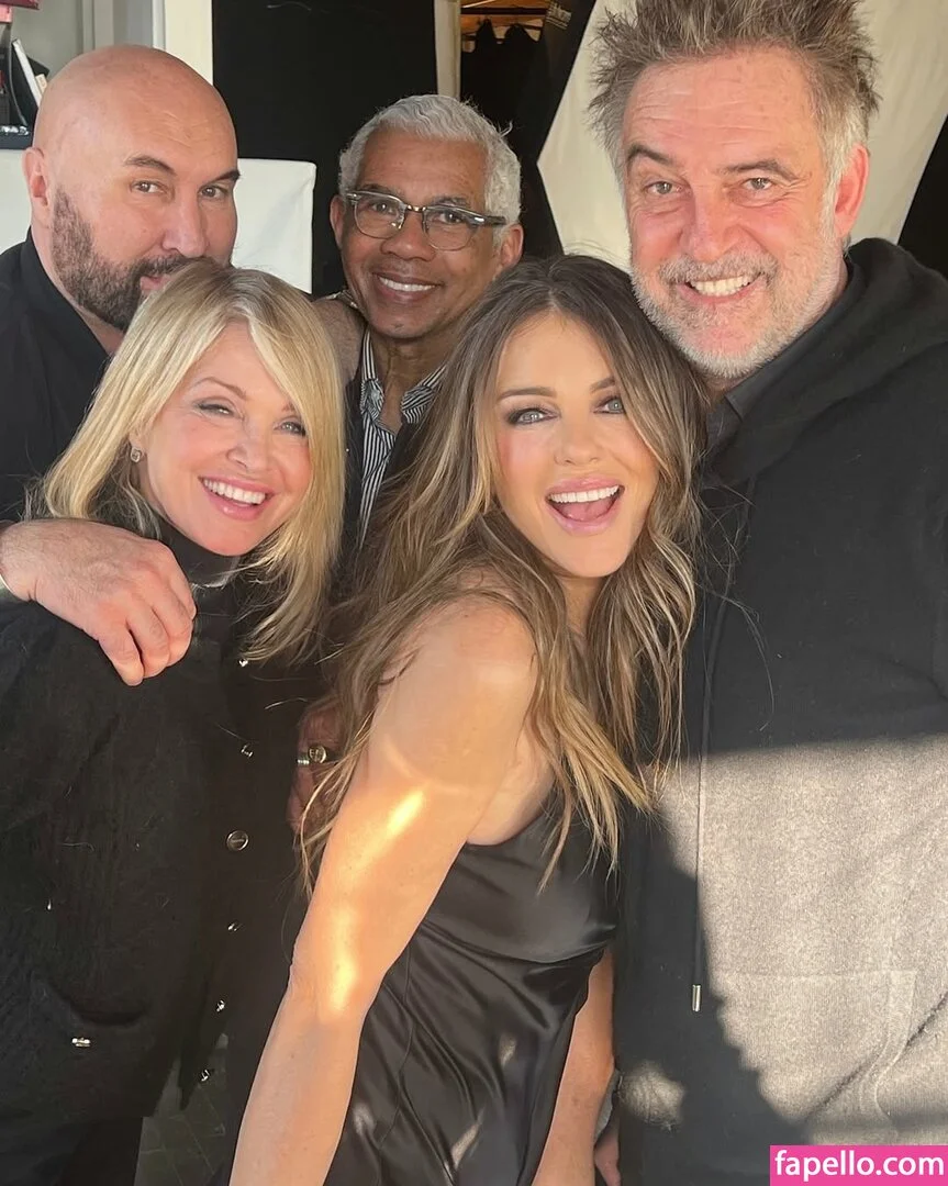 Elizabeth Hurley Onlyfans Photo Gallery 