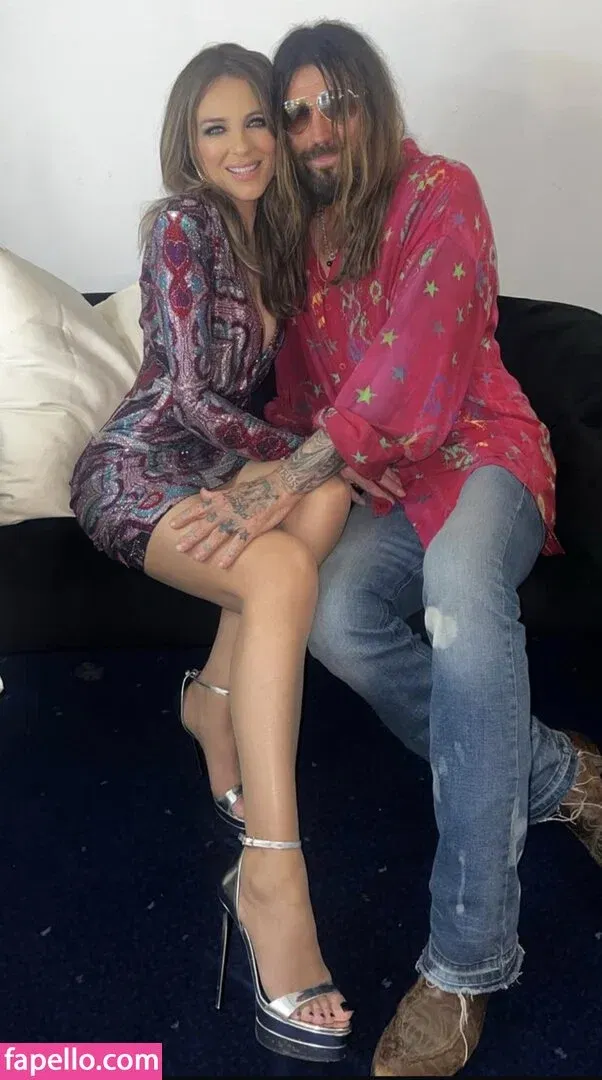 Elizabeth Hurley Onlyfans Photo Gallery 