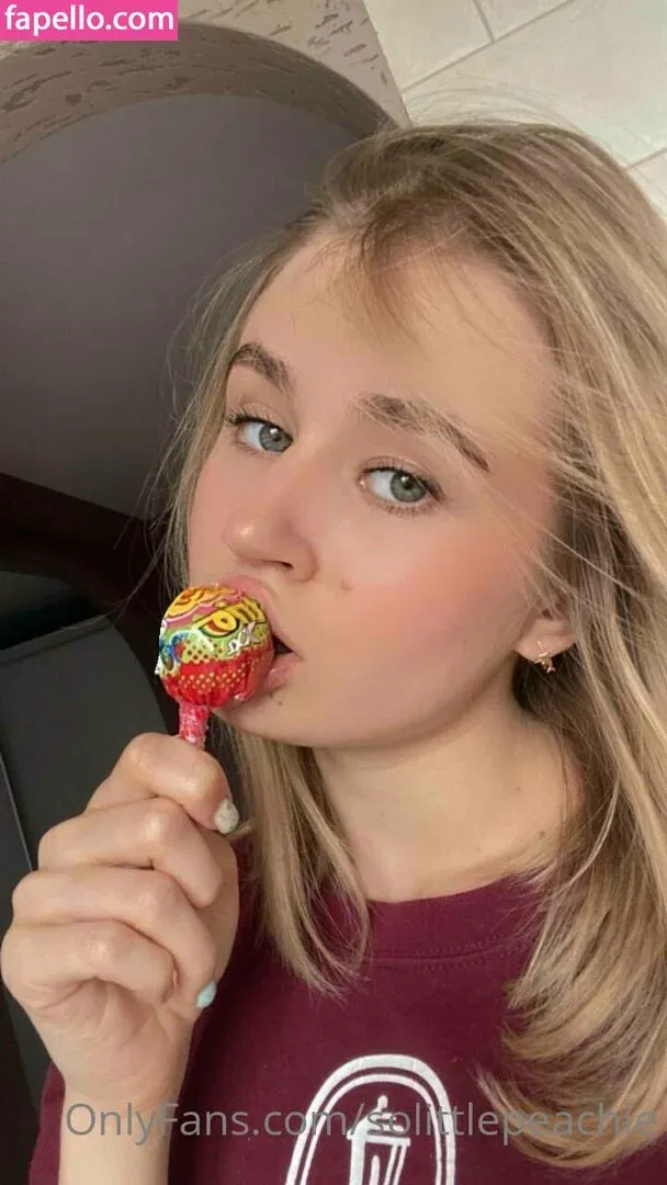 solittlepeachie Onlyfans Photo Gallery 