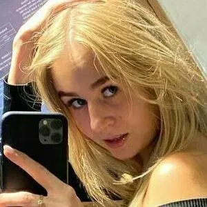 solittlepeachie Onlyfans Photo Gallery 