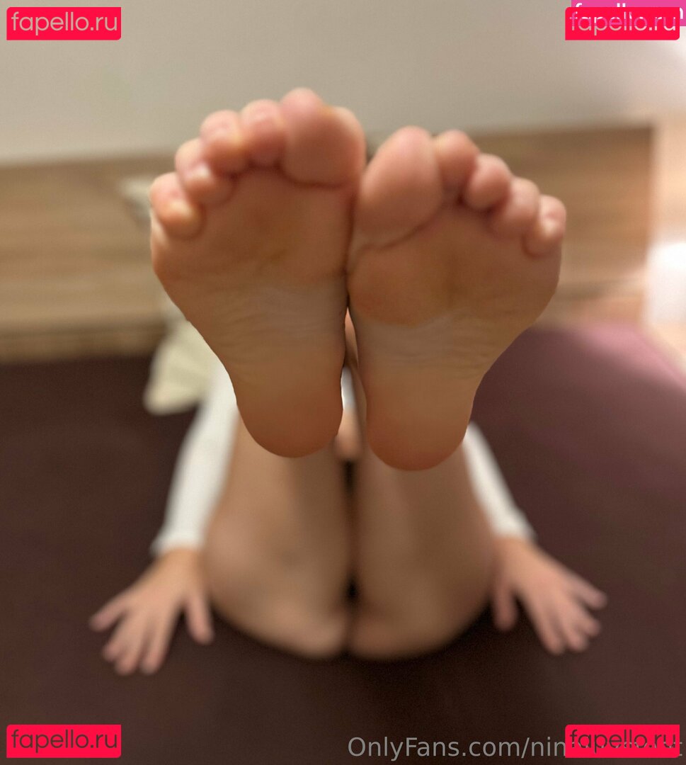 ninaluvsfeet Nude Onlyfans Photo 31