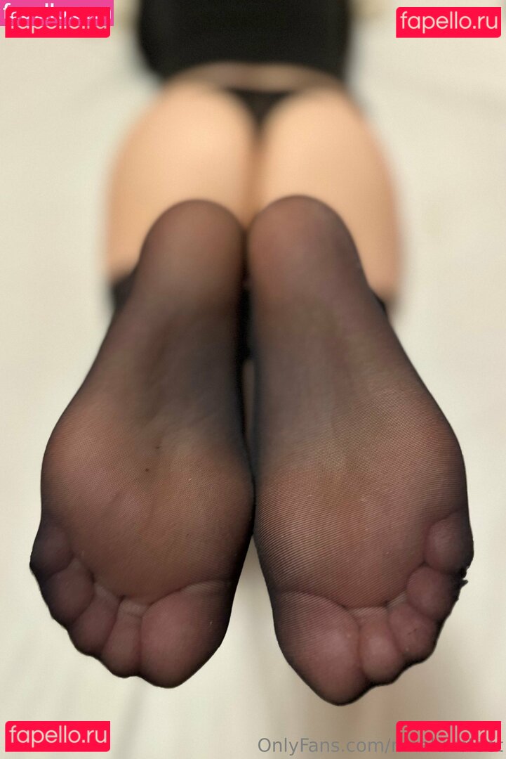 ninaluvsfeet Nude Onlyfans Photo 29