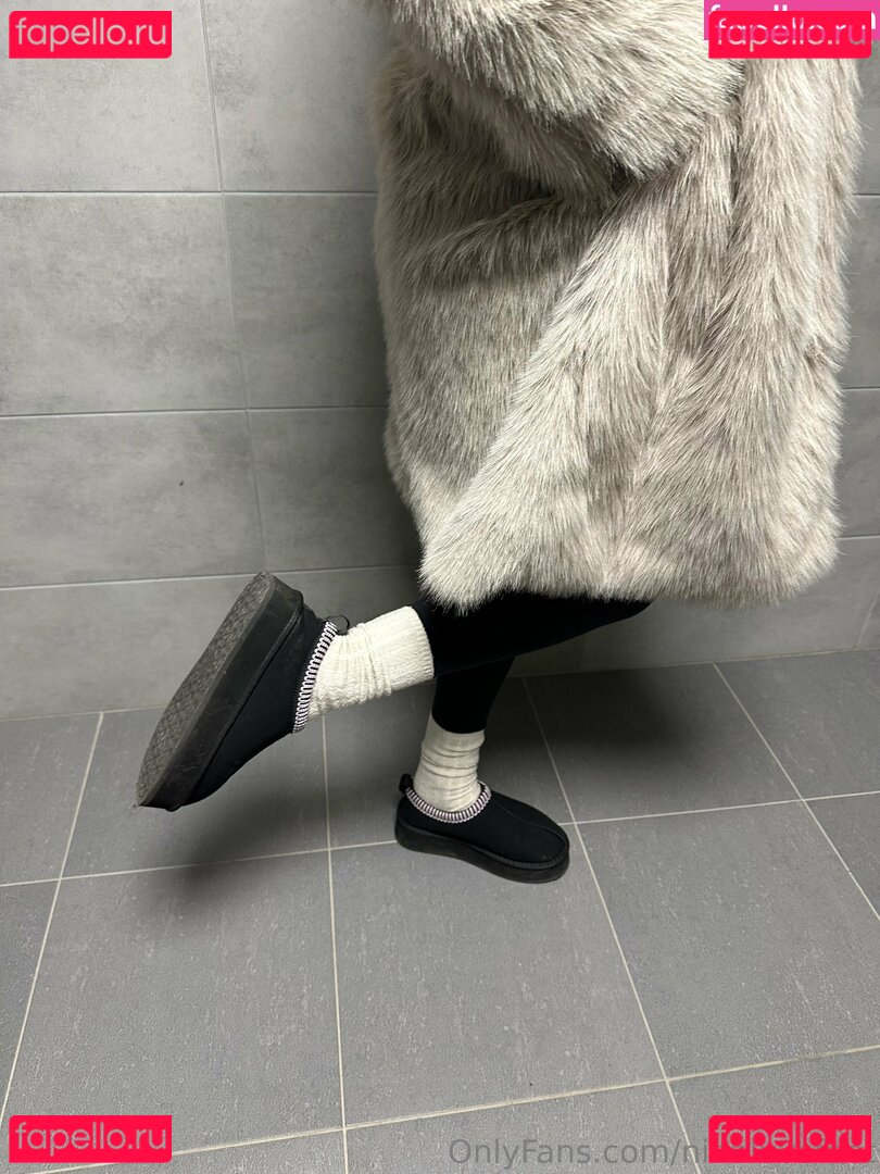 ninaluvsfeet Nude Onlyfans Photo 25