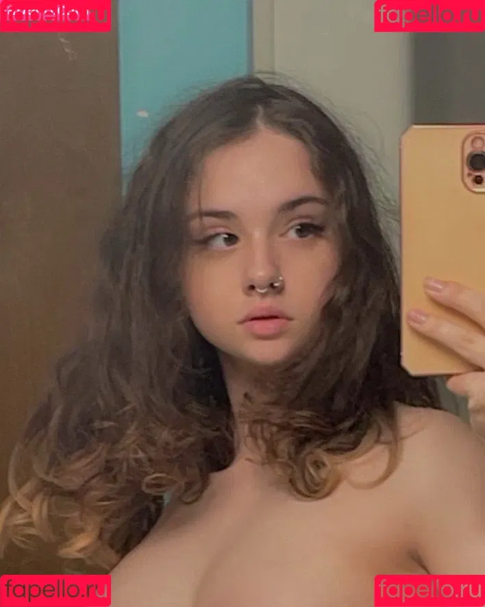 Elizaxleee Onlyfans Photo Gallery 