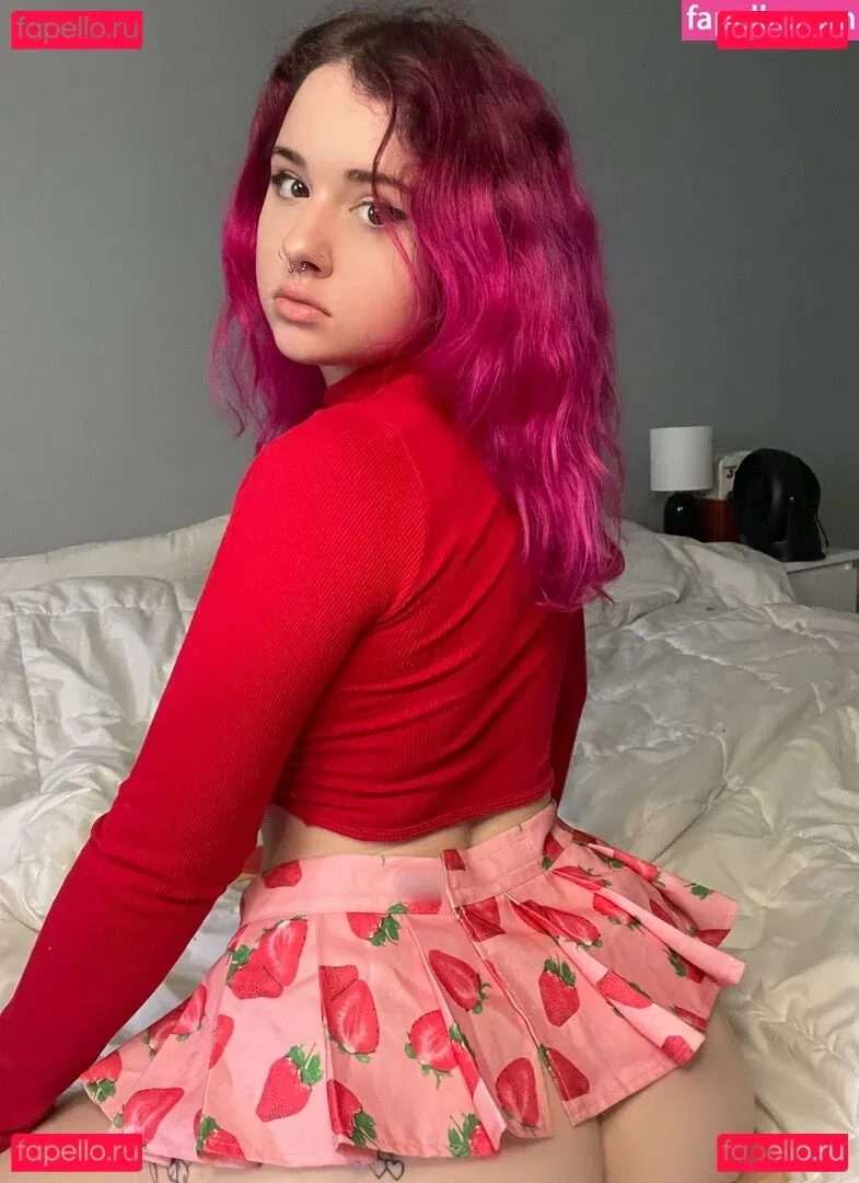 Elizaxleee Onlyfans Photo Gallery 