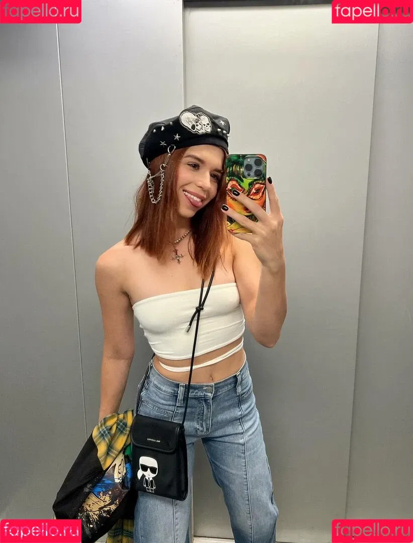 shulyyyyyy Onlyfans Photo Gallery 