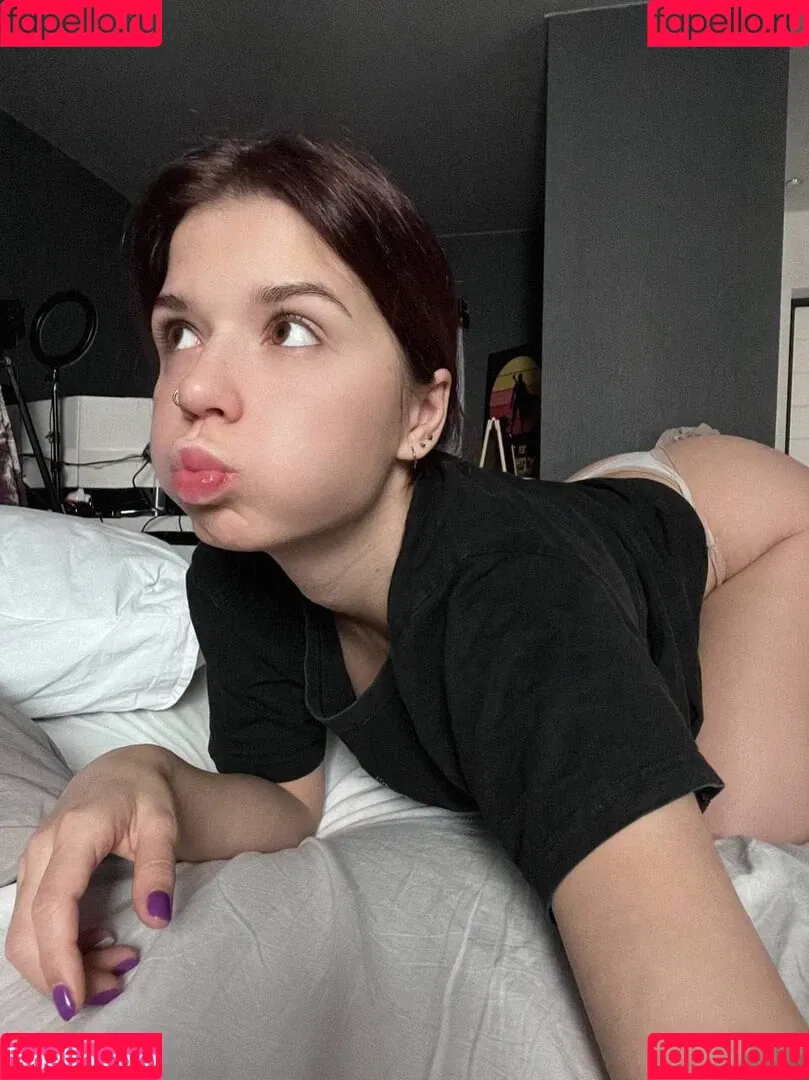 shulyyyyyy Onlyfans Photo Gallery 