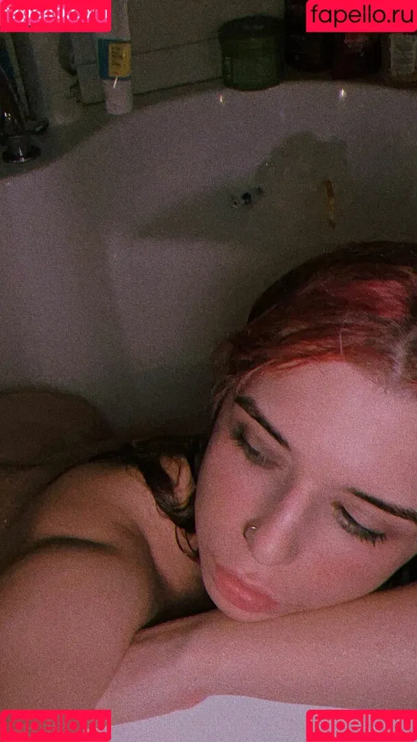 shulyyyyyy Onlyfans Photo Gallery 