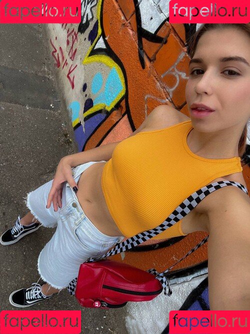 shulyyyyyy Onlyfans Photo Gallery 