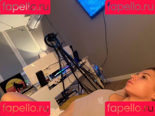 shulyyyyyy Onlyfans Photo Gallery 