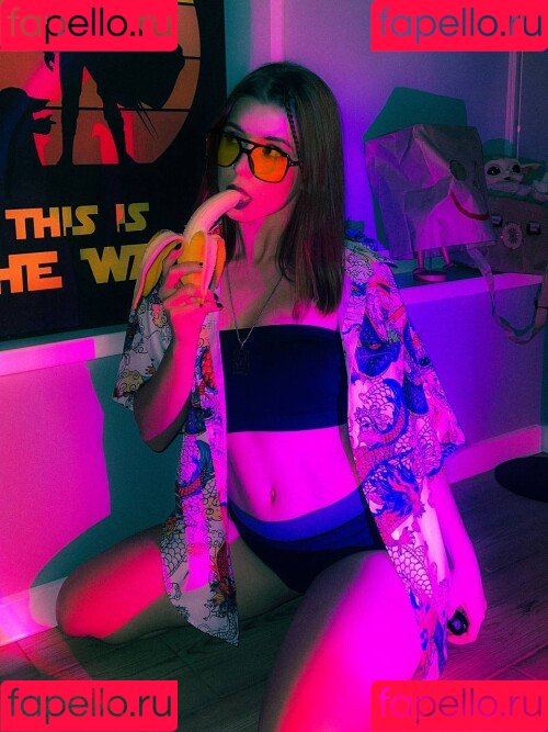 shulyyyyyy Onlyfans Photo Gallery 