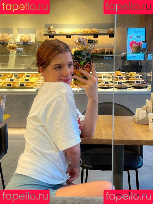 shulyyyyyy Onlyfans Photo Gallery 