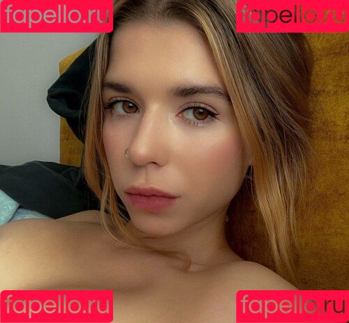 shulyyyyyy Onlyfans Photo Gallery 