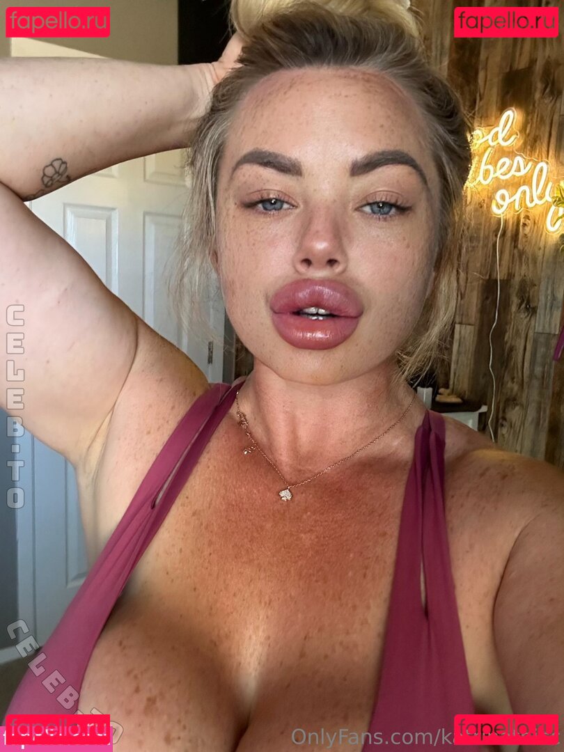 Katrina Thicc Nude Onlyfans Photo 24