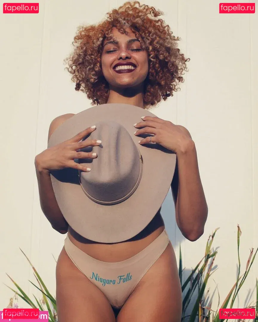 Jul_of_the_nile Onlyfans Photo Gallery 