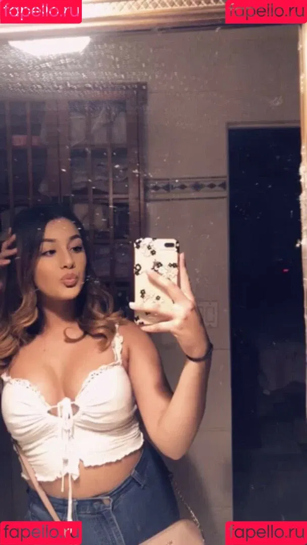 Latina California Girl Onlyfans Photo Gallery 