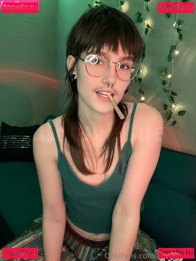 lilbluelotus Nude Onlyfans Photo 21