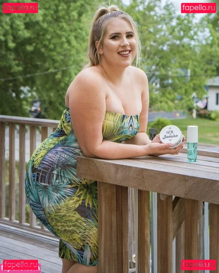 sophieeturner Onlyfans Photo Gallery 