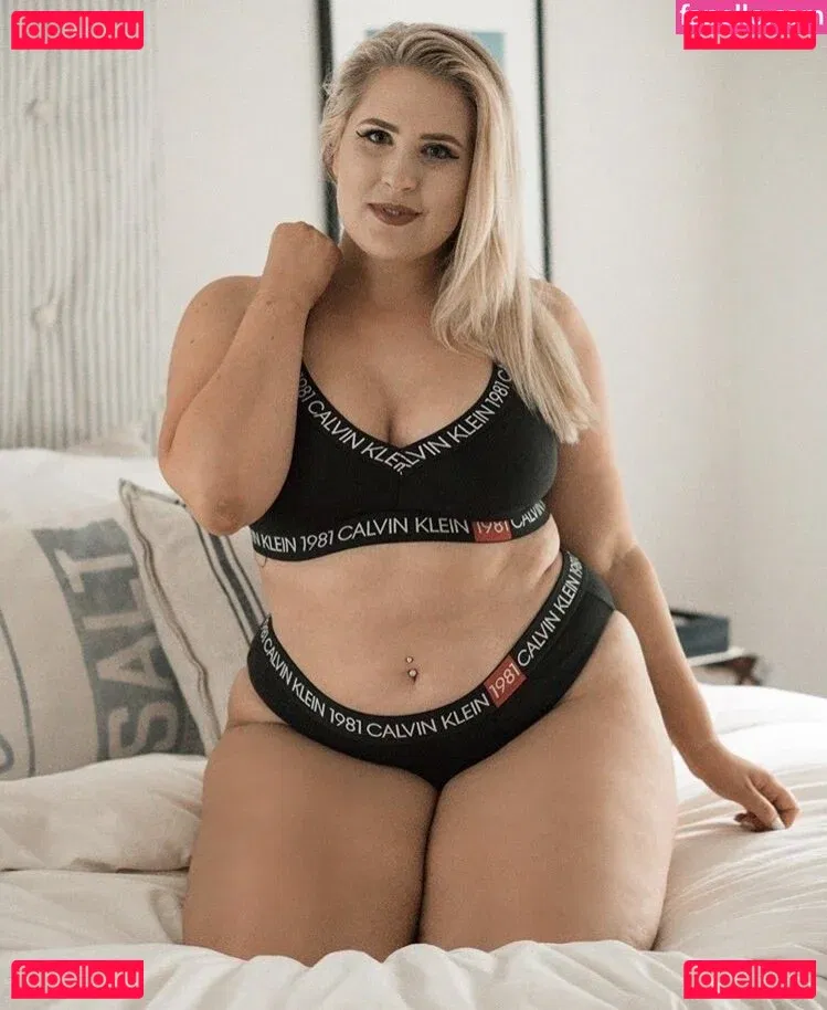 sophieeturner Onlyfans Photo Gallery 