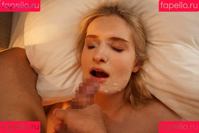 Lily Hart Onlyfans Photo Gallery 