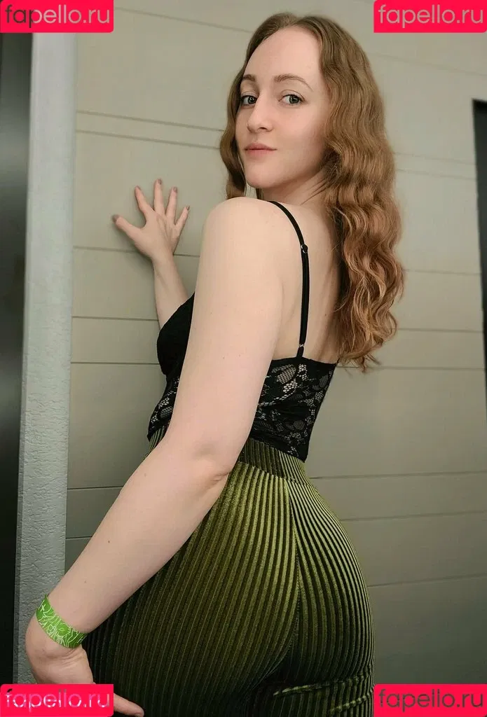 jessblazecosplay Onlyfans Photo Gallery 