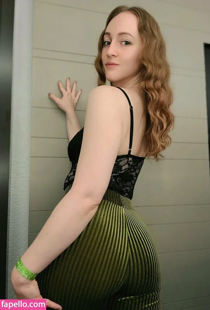 jessblazecosplay Onlyfans Photo Gallery 