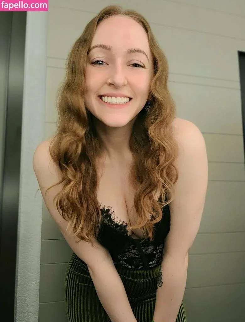 jessblazecosplay Onlyfans Photo Gallery 