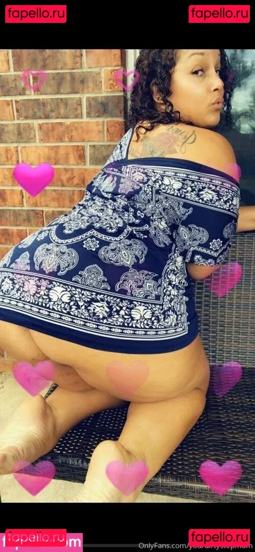 yourdirtystepmom Onlyfans Photo Gallery 