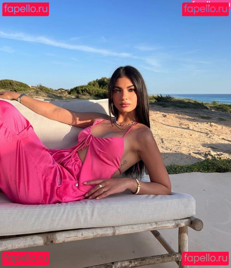 Elisa Maino Nude Onlyfans Photo 49