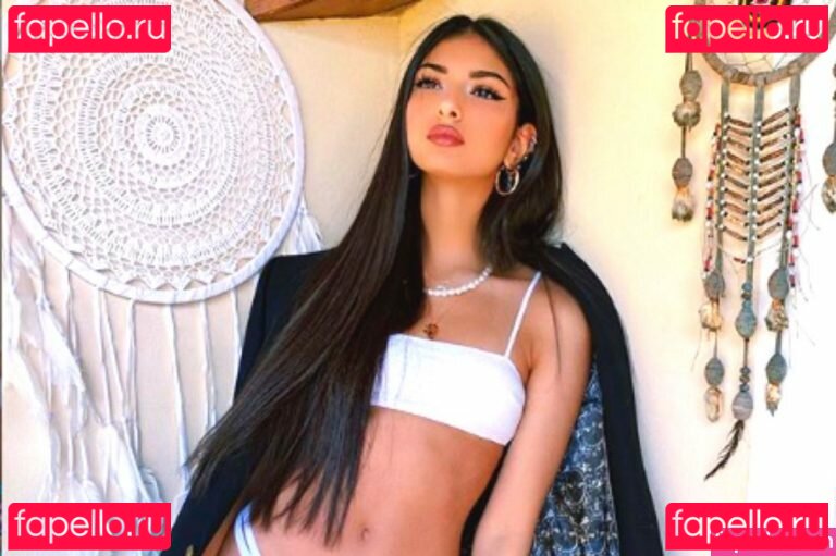 Elisa Maino Nude Onlyfans Photo 29