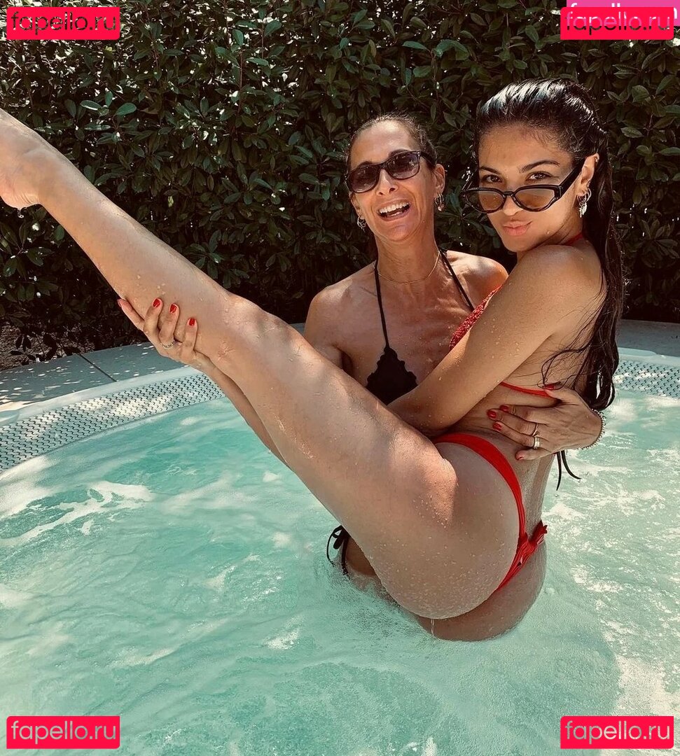 Elisa Maino Nude Onlyfans Photo 23