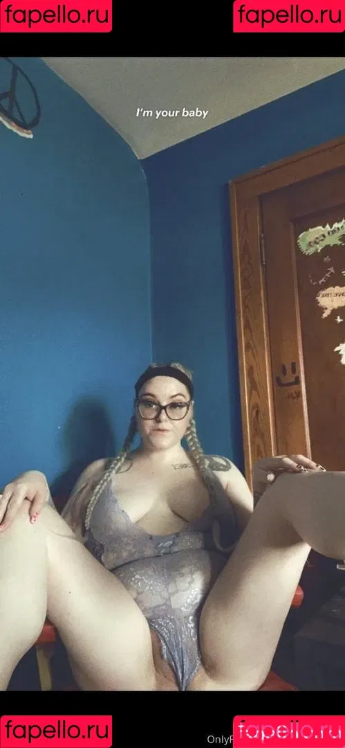 prettykittykali Onlyfans Photo Gallery 