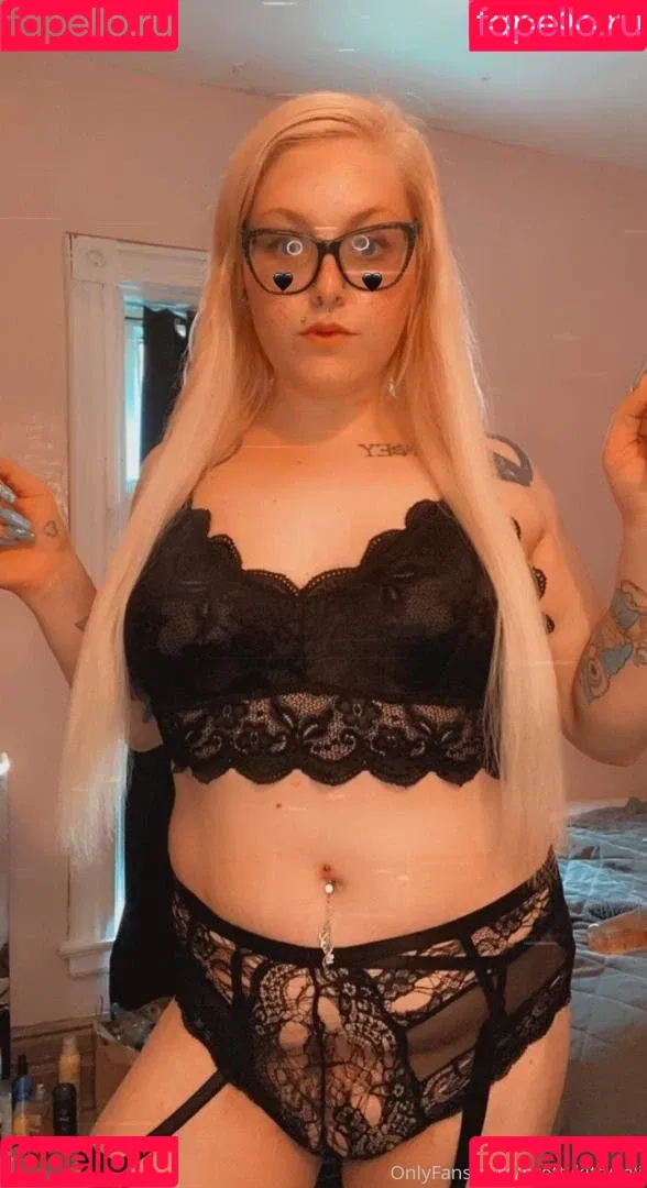 prettykittykali Onlyfans Photo Gallery 