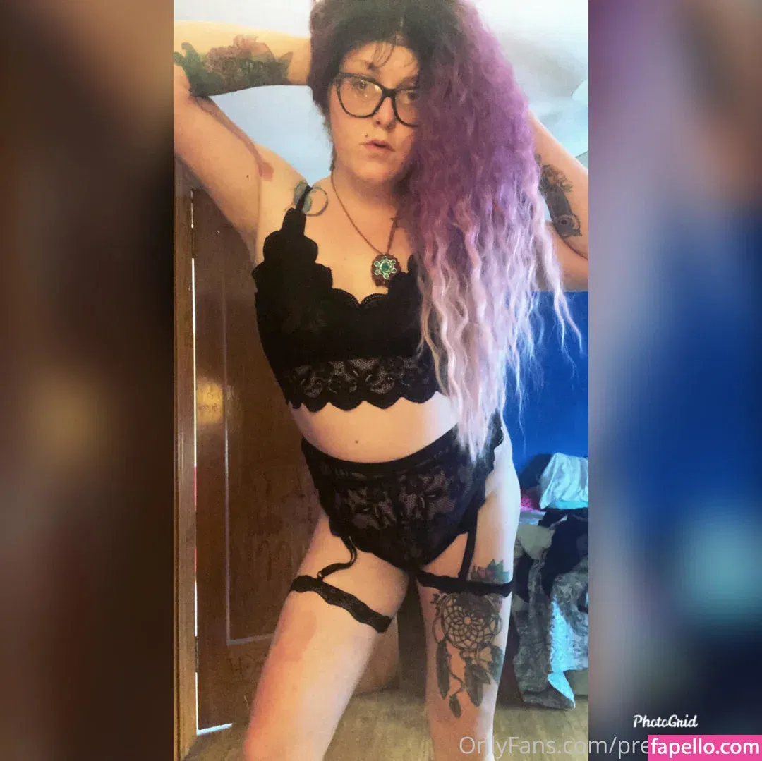 prettykittykali Onlyfans Photo Gallery 