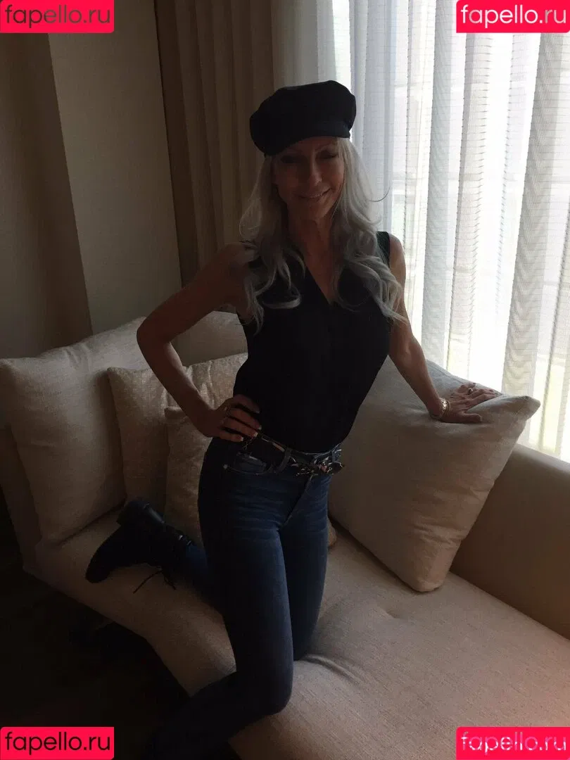 Emma Starr Onlyfans Photo Gallery 